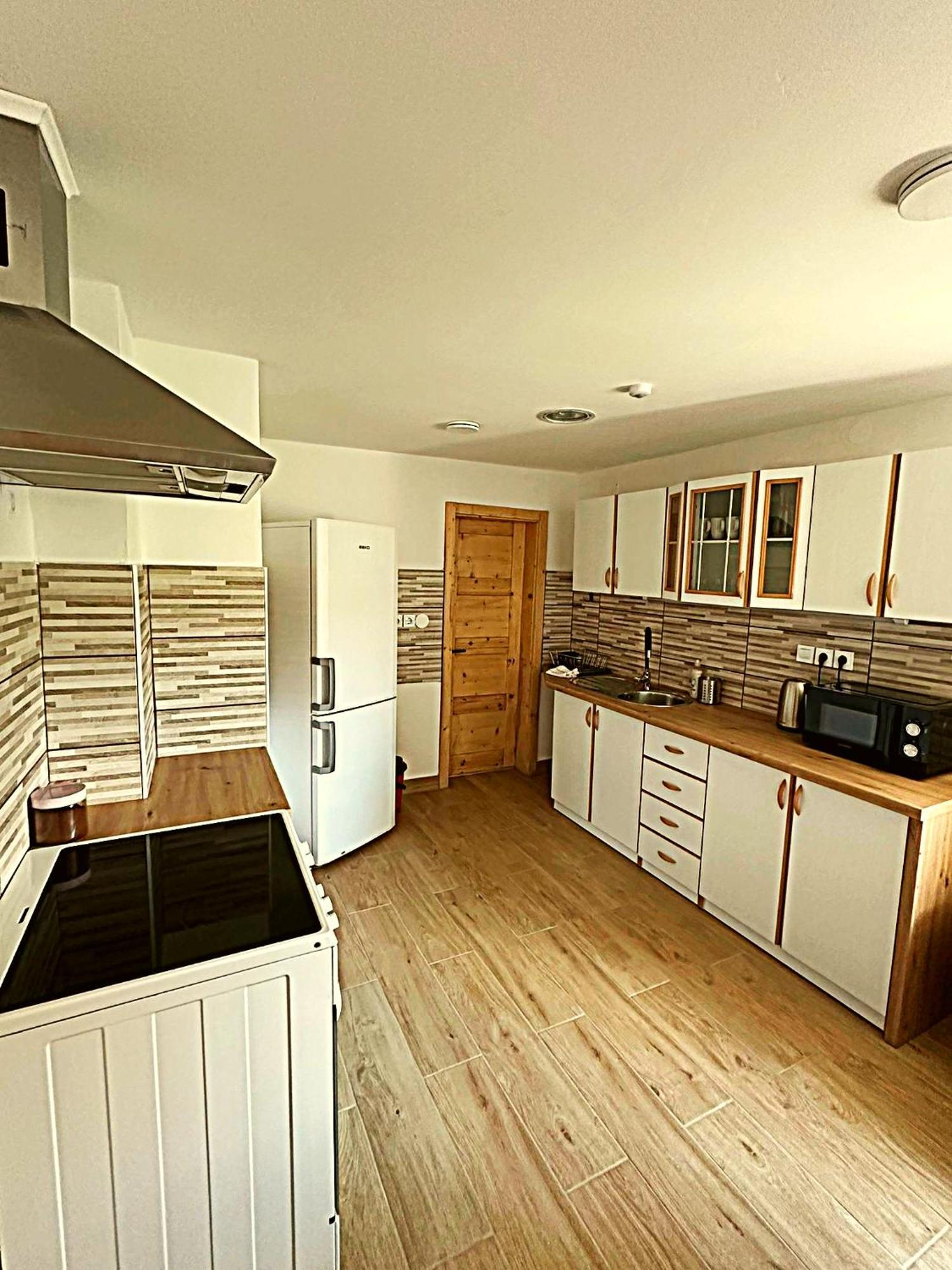 Apartma Pr'komarjo